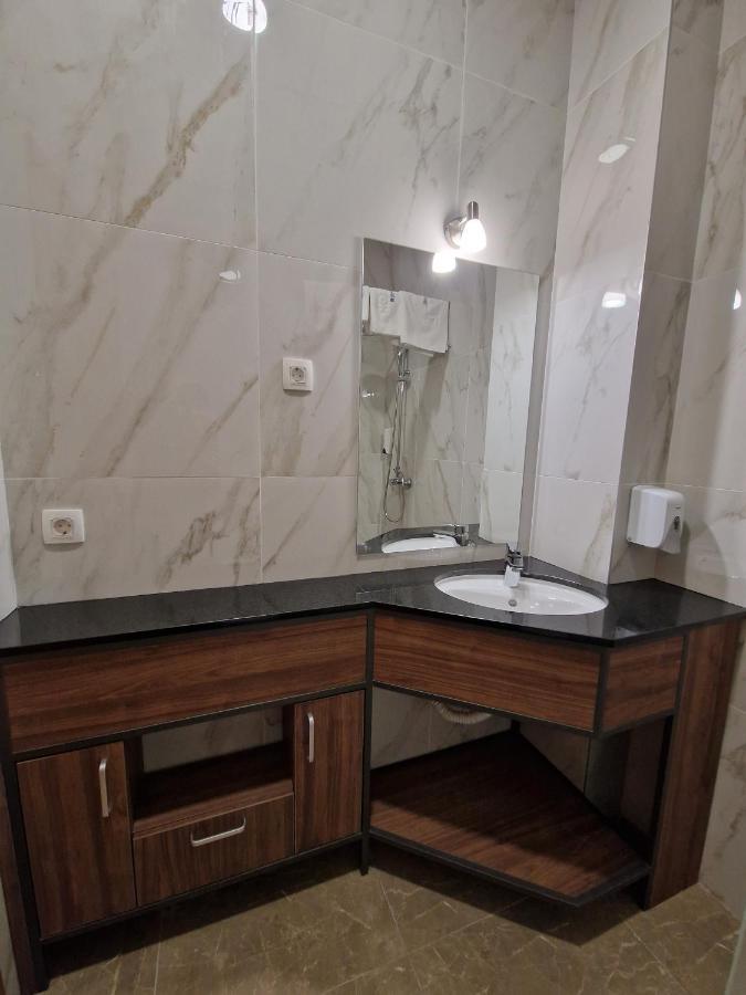 Motel Celebic Mitrovici  Экстерьер фото