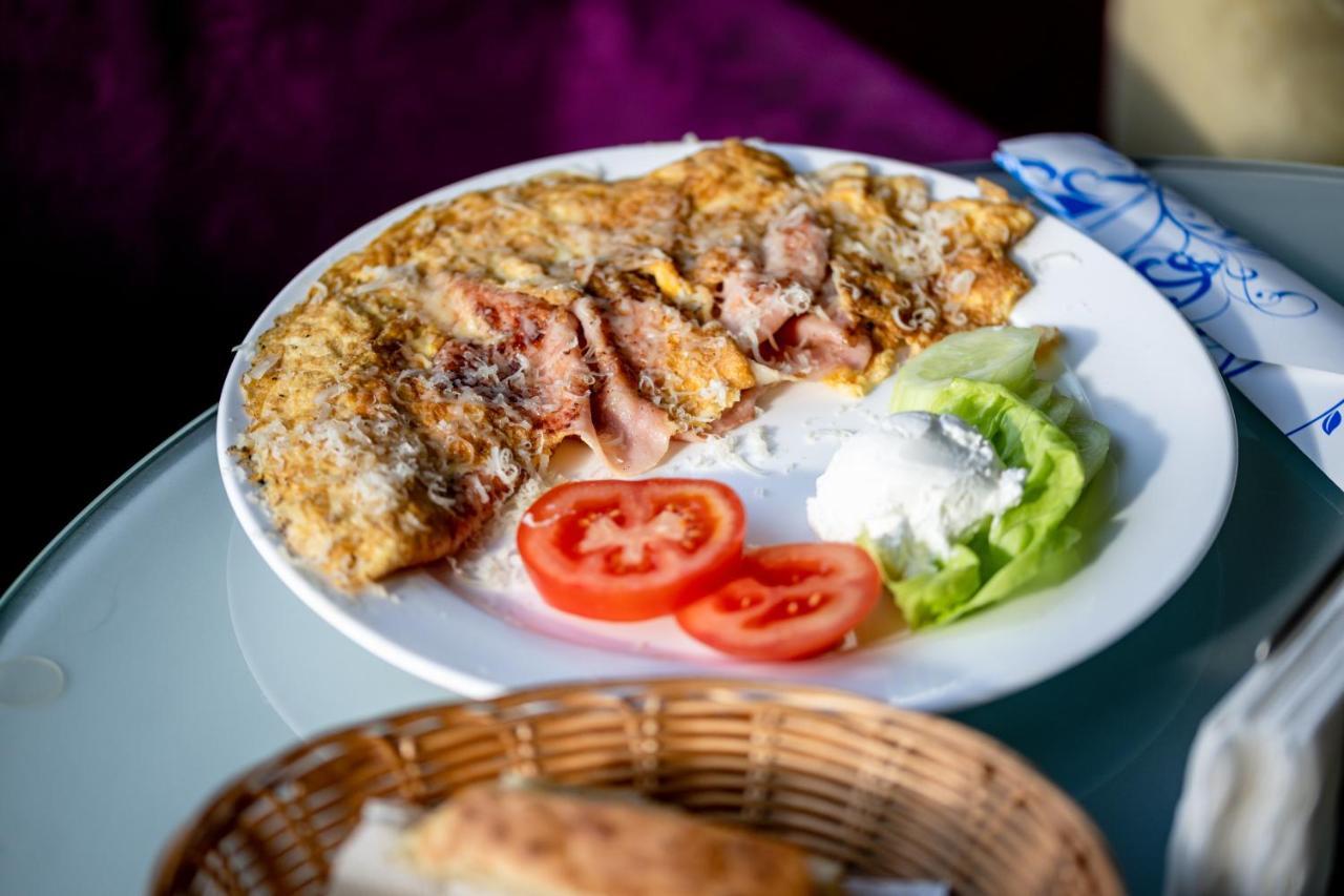 Motel Celebic Mitrovici  Экстерьер фото